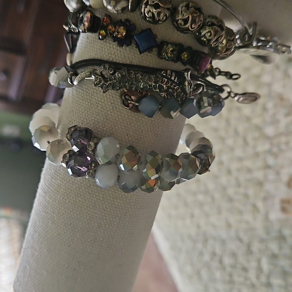 Alex and Ani double wrap beaded bird Bracelet - Picture 6 of 7